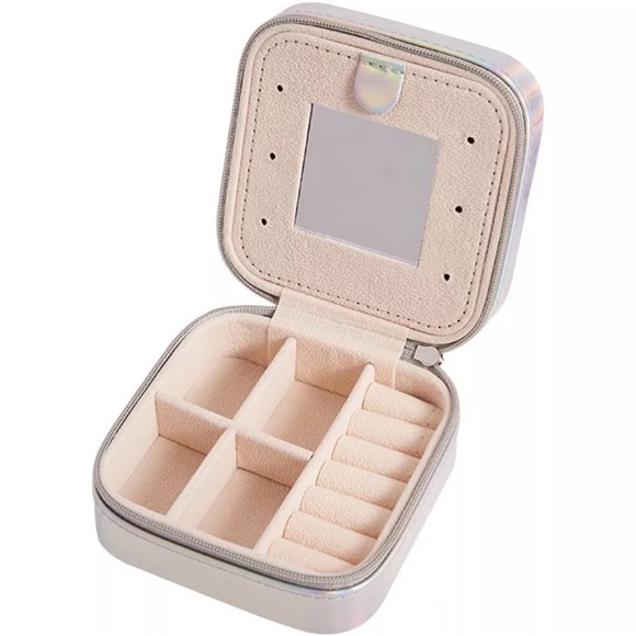 Small jewelry box, with mirror included. - Picture 5 of 6